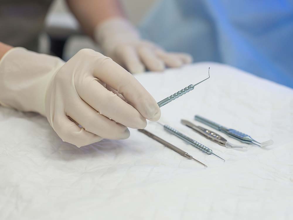 Service och reparation kirurgiska instrument